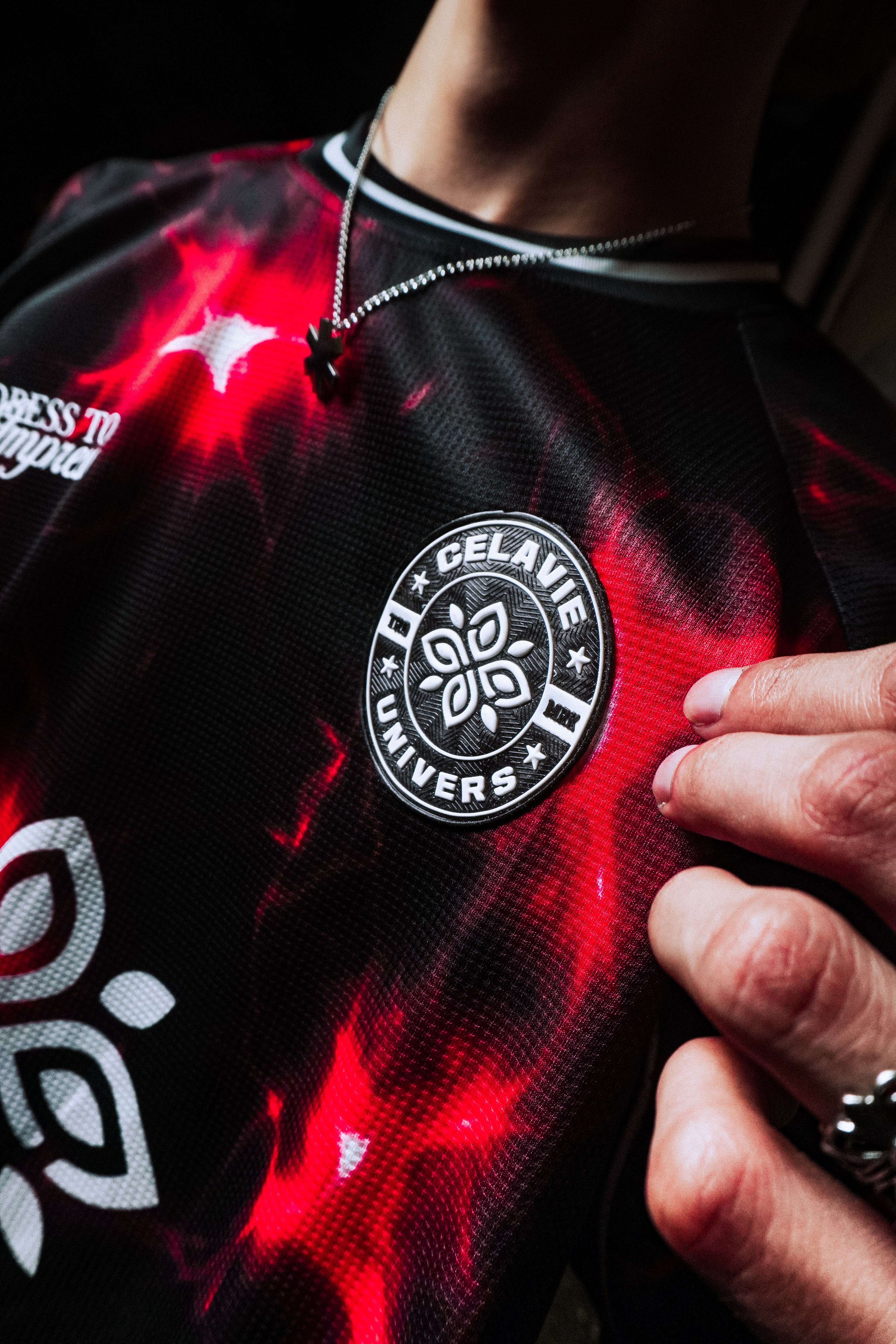 NOVA RED CELAVIE JERSEY